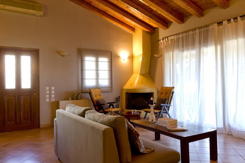 Villa Caramel